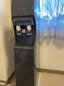 ダークグレー/床置タイプ